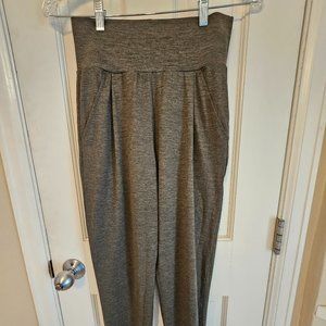 Vuori lux harem in Oregano Heather XS